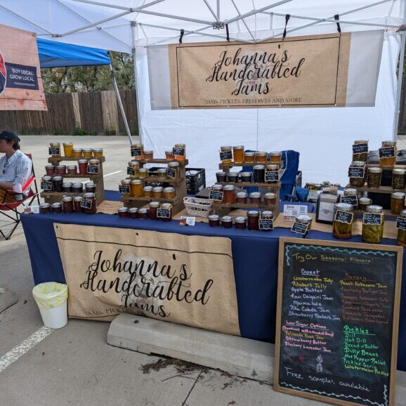 PXL_20240811_161439580.MP - Johanna Emery